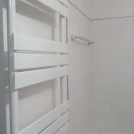 2mn/45m2/vue Mer/inernet/clim/parking Prive * Cannes