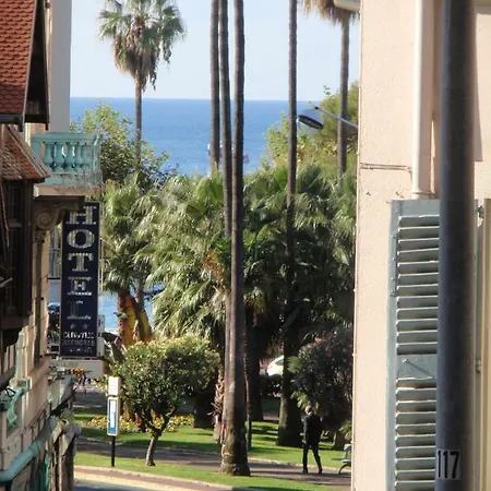 Appartamento 2mn/45m2/vue Mer/inernet/clim/parking Privé Cannes