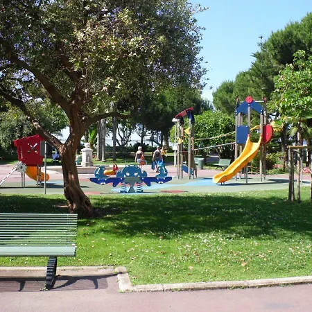 Appartamento 2mn/45m2/vue Mer/inernet/clim/parking Privé
