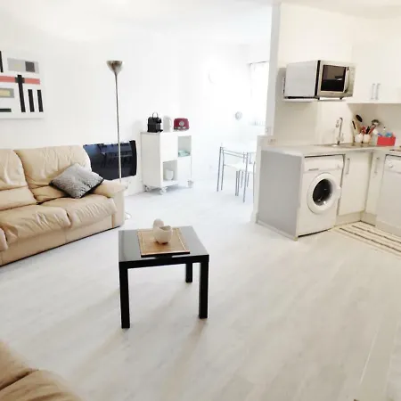 Apartamento 2mn/45m2/vue Mer/inernet/clim/parking Prive