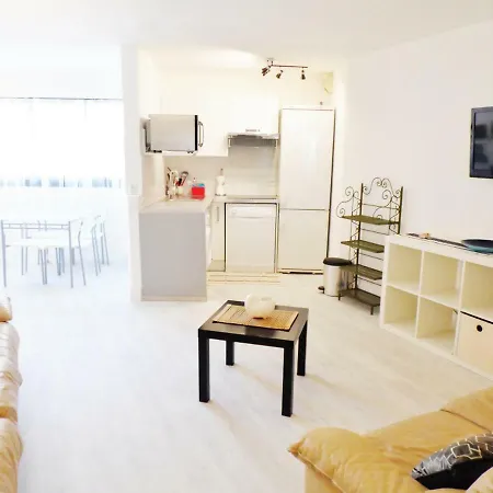 2mn/45m2/vue Mer/inernet/clim/parking Prive Apartamento *