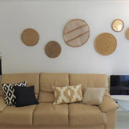 2mn/45m2/vue Mer/inernet/clim/parking Prive *